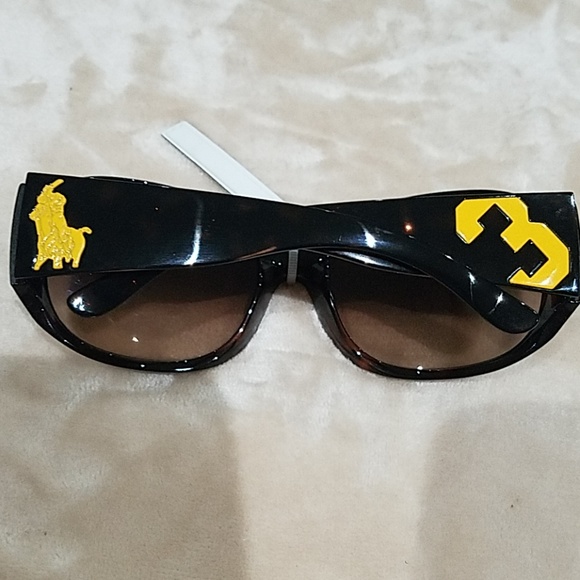 Ralph Lauren Sunglasses - Picture 4 of 9